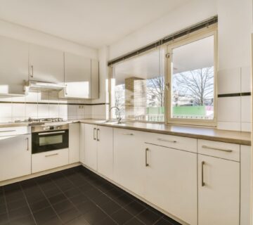 Kitchen remodeling 4
